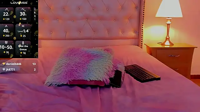 emily_jk's cam snapshot