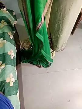 Doly_Bhabhi's cam snapshot