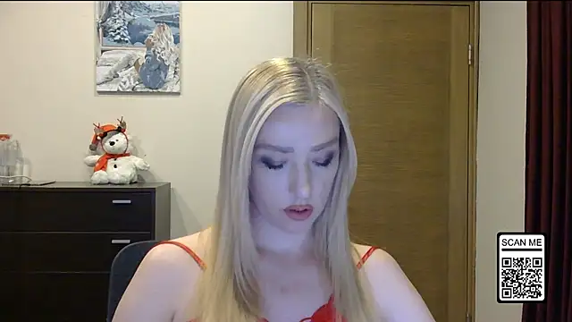 Wild_Silk_Desire's cam snapshot