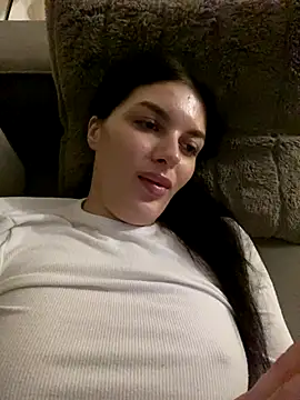 little_belucci's cam snapshot