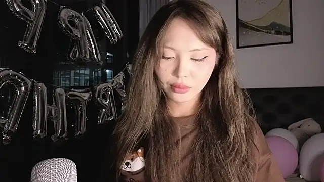 TammiLou live sex cam