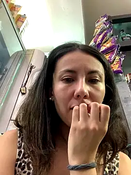 im_loreinnn's cam snapshot