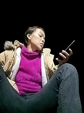 Andrea-688's cam snapshot