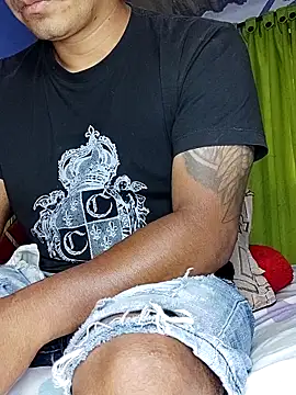 ViolettAndCandy's cam snapshot