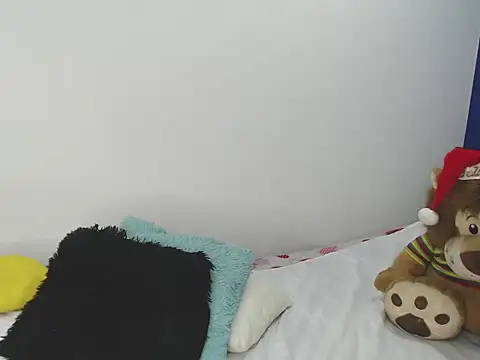 EmmilyConnor's cam snapshot