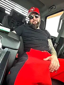 Beardedtattood live sex cam