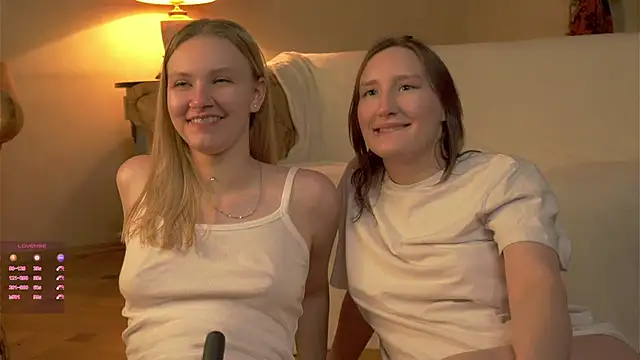 ElissaGlod live sex cam