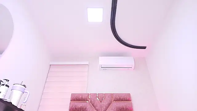 emma_madi's cam snapshot