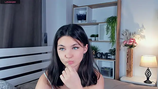 FunnyyMonkeyy's cam snapshot