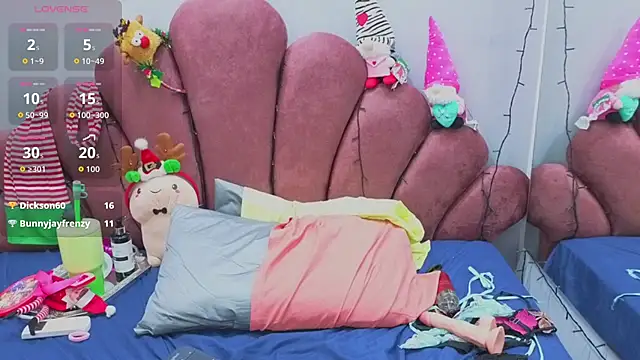 CHIARAJJONES's cam snapshot