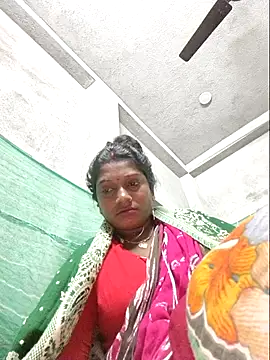 vipmonalisha's cam snapshot