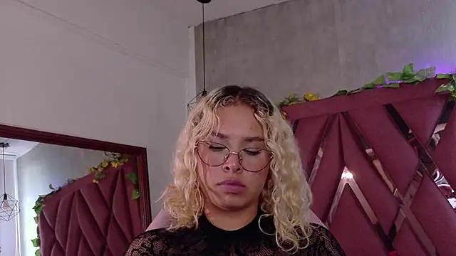 Haelycute's cam snapshot