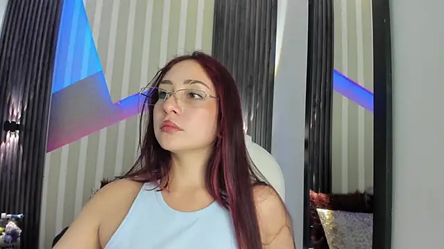 emily_layton's cam snapshot