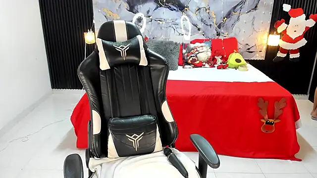 Ivy_16's cam snapshot