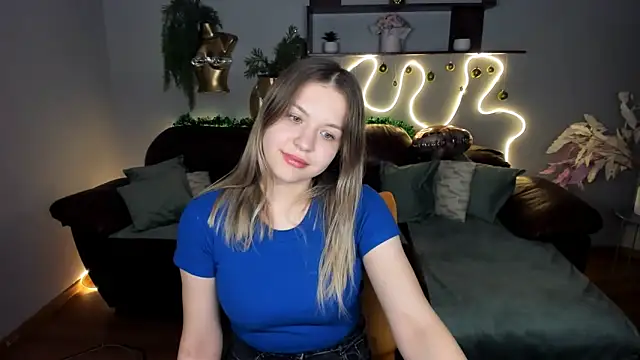 SimaHeaven's cam snapshot