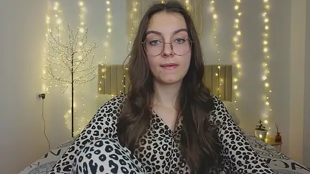 Real_cutie1's cam snapshot