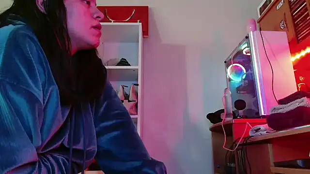 DirtyDi97's cam snapshot