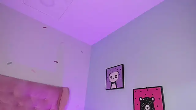 Vanelope_evanss's cam snapshot