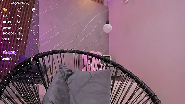 ariana_jhonson1's cam snapshot