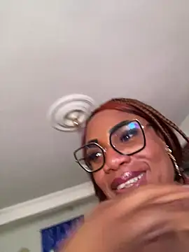 AranzalatinBlaks1's cam snapshot