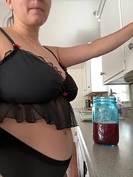 Lovergirl7111's cam snapshot