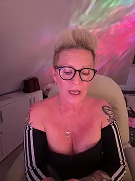 German_Milf's cam snapshot