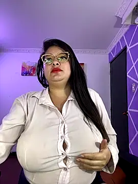 MiiaaJoness's cam snapshot