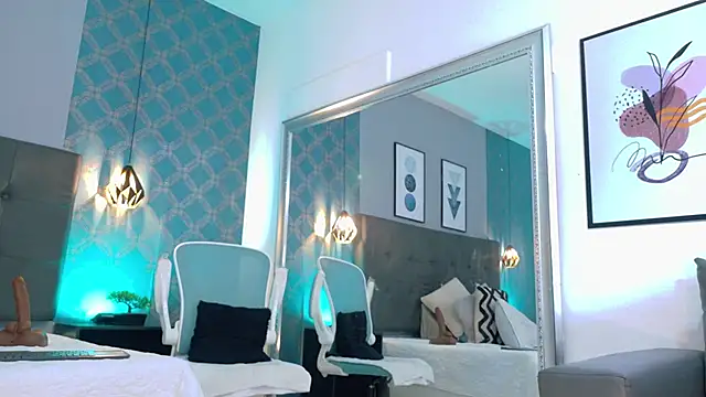 AmbarRoberts_'s cam snapshot