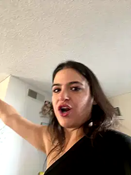 SafeinouterSpace's cam snapshot