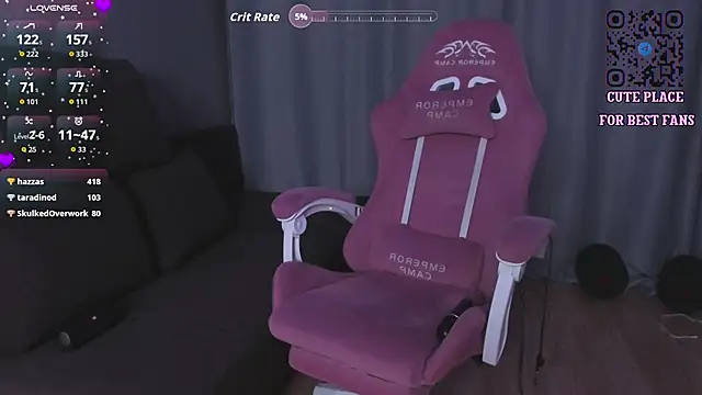 godlikegirlyy's cam snapshot