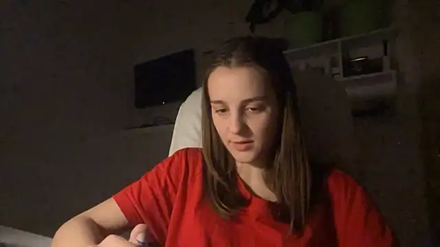 SweetieKatie's cam snapshot