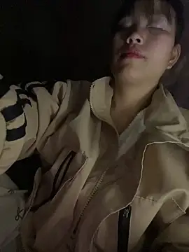 huong-18's cam snapshot