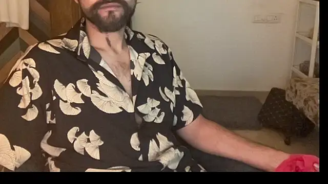 MakeMeAwareAah's cam snapshot