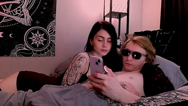 poisondevotion's cam snapshot