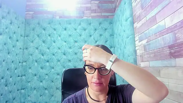 Avanahomix07's cam snapshot