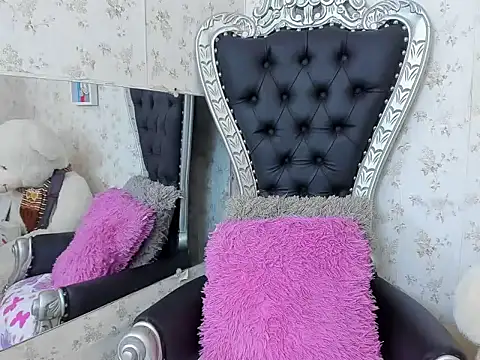 milf_bigass_'s cam snapshot