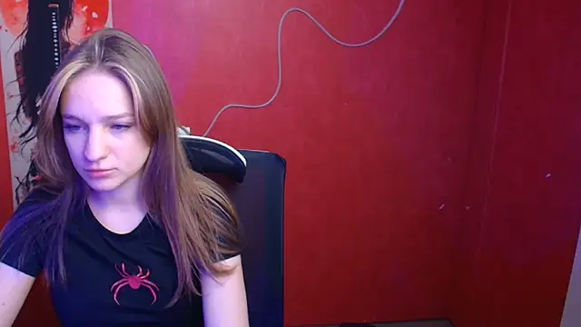 Katie_Rosiee's cam snapshot