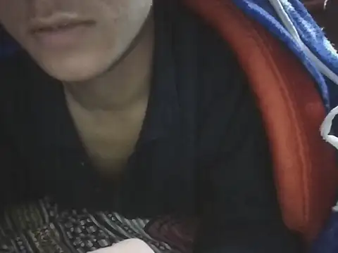 Studfromdelhi's cam snapshot