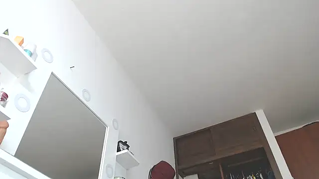 Antoneella_vz's cam snapshot