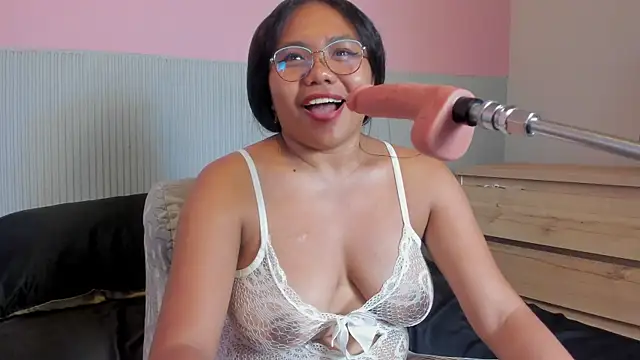 yeikafoxy's cam snapshot