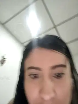 mialorents's cam snapshot