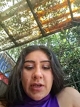 CAROLINE__07's cam snapshot