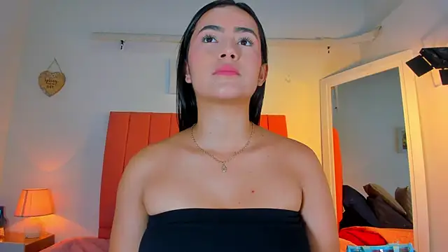 valen_rose0's cam snapshot