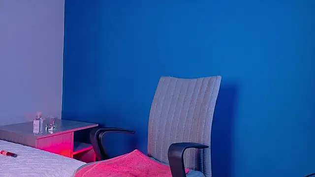 RavenLevi's cam snapshot