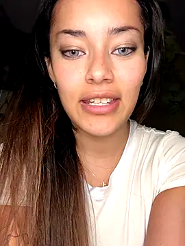 Risky_Workouts's cam snapshot