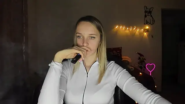 RouseReed's cam snapshot