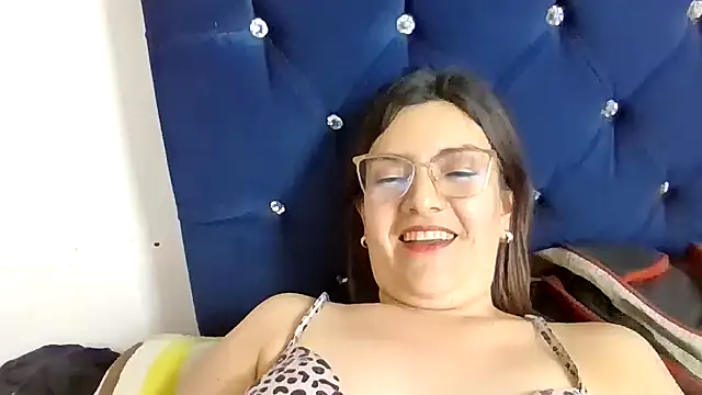 princessbella93's cam snapshot