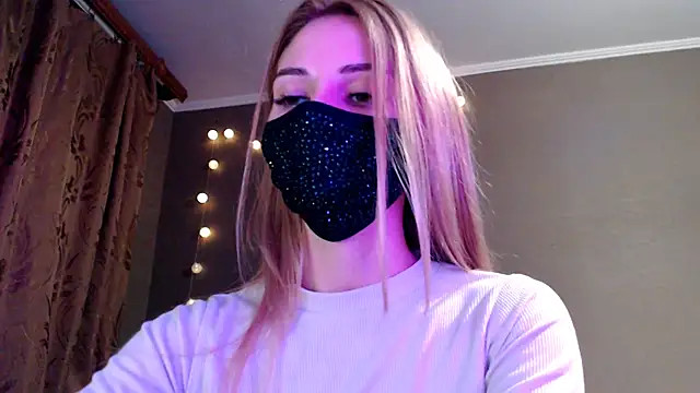 Iris_lave's cam snapshot