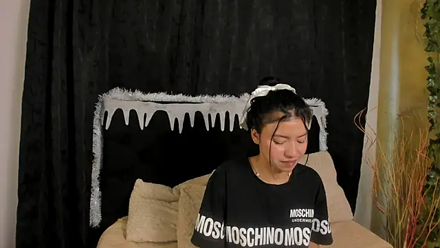 Tiffany_Nm's cam snapshot