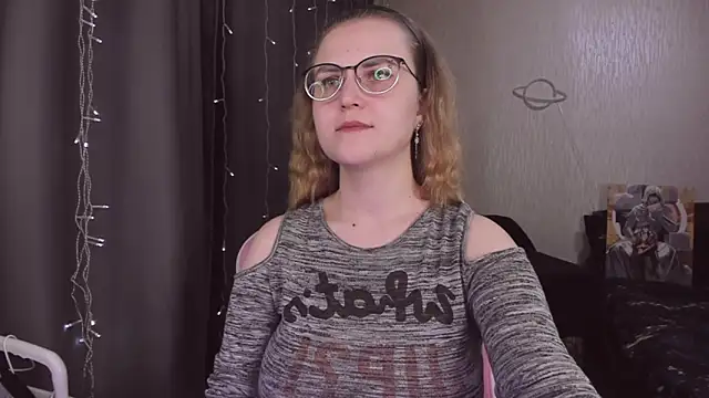 MissBrightShine's cam snapshot